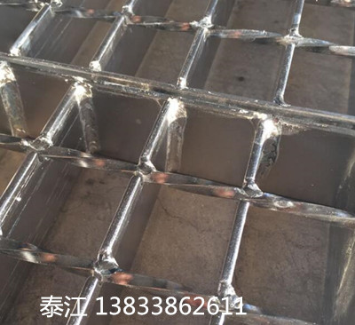 不銹鋼鋼鋼格板規(guī)格型號(hào)、價(jià)格、生產(chǎn)廠家 泰江