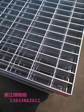 如何選擇具有合適承載力的鋼格板溝蓋？