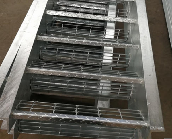 踏步2_副本.png 踏步2_副本.png