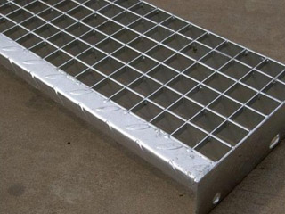 鋼梯踏步板 鋼梯踏步板