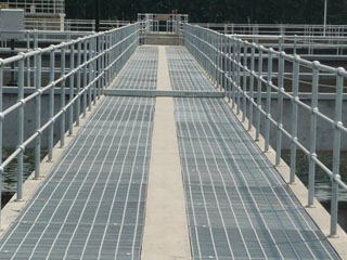 平臺(tái)鋼格柵板 平臺(tái)鋼格柵板